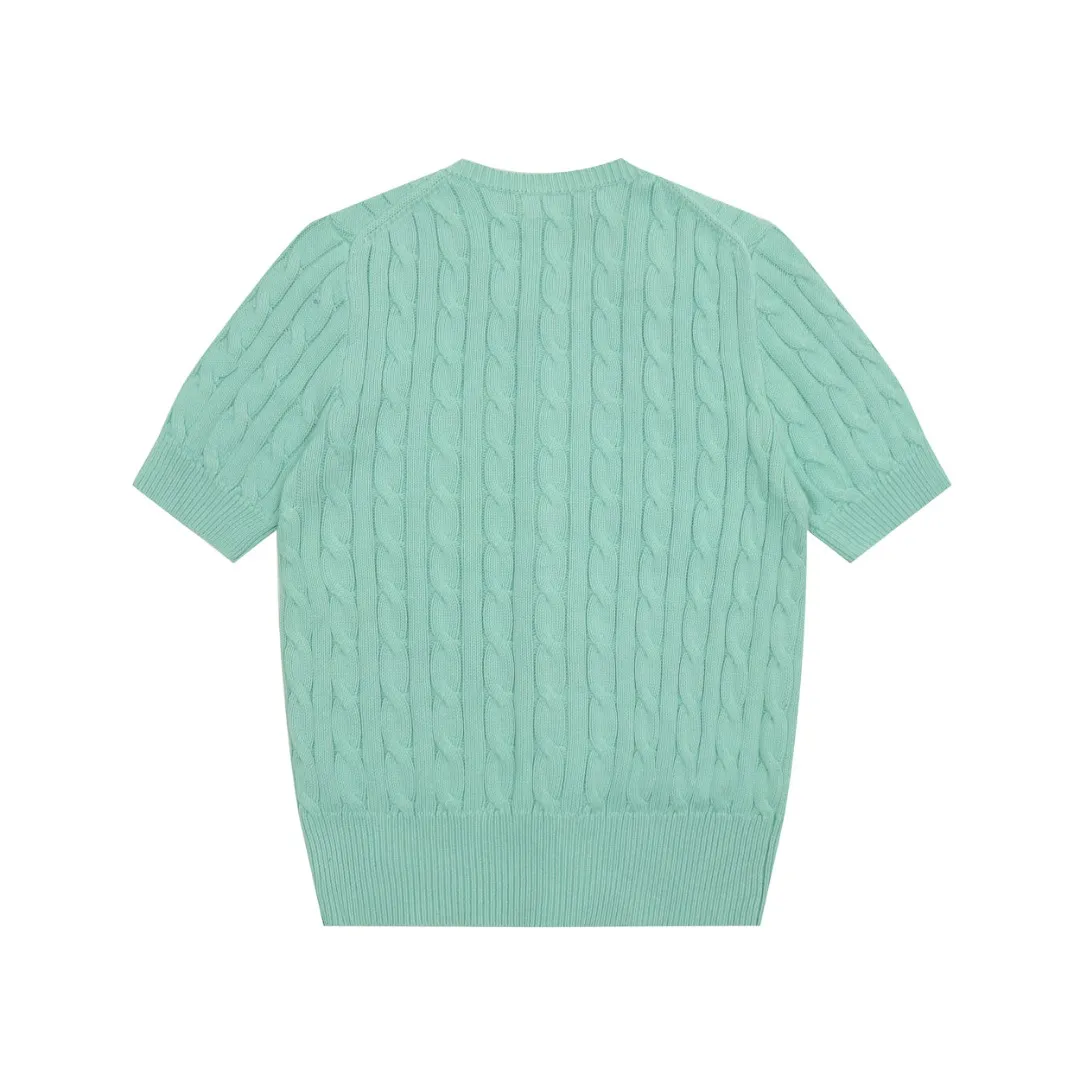 🅿️176 "Top quality" Style number: DS021# (not off the shelves all year round) [Ralph Lauren round neck cardigan solid color pony embroidered logo knitted short sleeves] ✅Ralph Lauren classic basic versatile all-season cardigan knitted short sleeves ✅Main supplier platform live broadcast Wholesale entities Replenish when out of stock Not off the shelves ✅ZP quality 1:1 version Scan the code to enter the GF website Counter quality ✅Details and quality are the only one in Guangzhou. Imported quality cotton yarn, focusing on high-end, cost-effective. Needless to say good quality. ✅The version is restored to the original order. The maximum size can be worn up to 160 pounds. Loose, comfortable and stress-free.